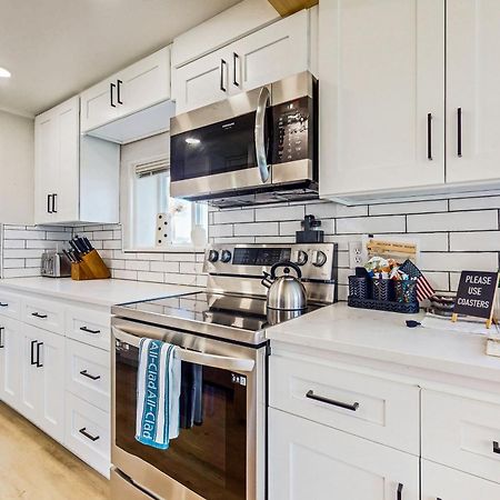 Erikson Beach House Bow Esterno foto