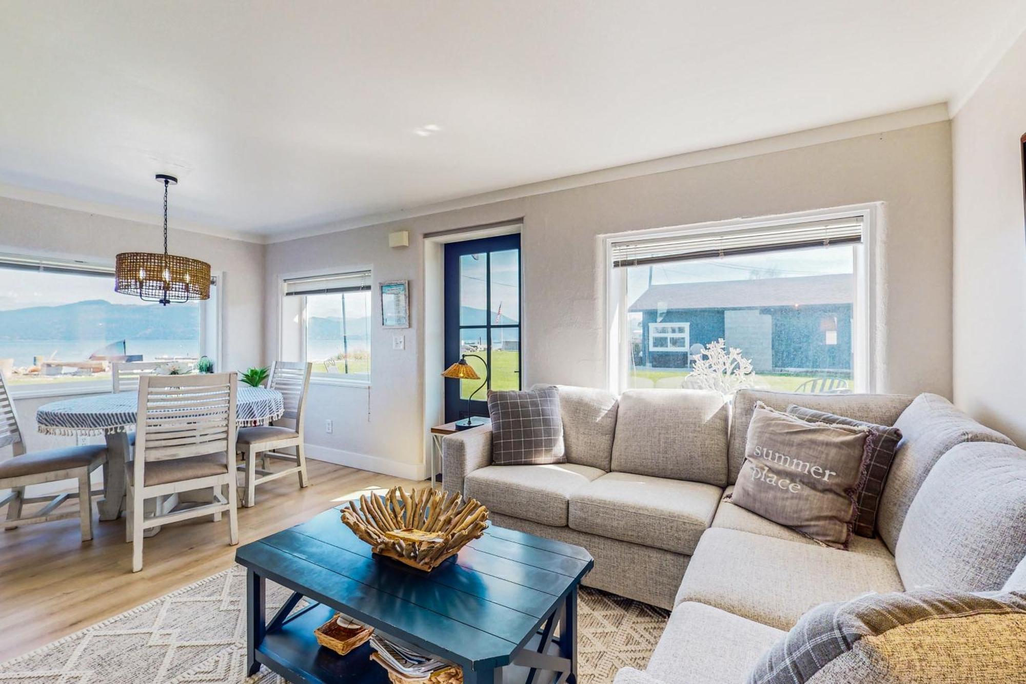 Erikson Beach House Bow Esterno foto